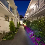 Sun Club Курортный комплекс 4*