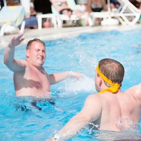 Курортный комплекс Sun Club 4*