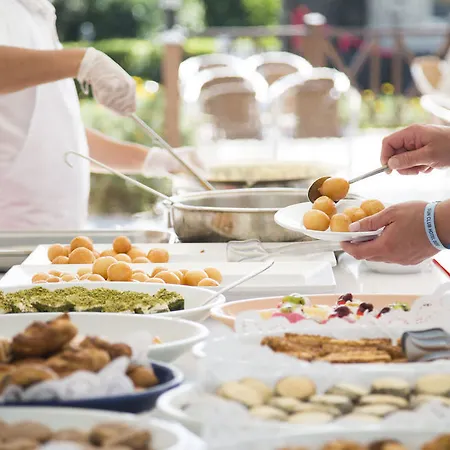 Курортный комплекс Sun Club Сиде