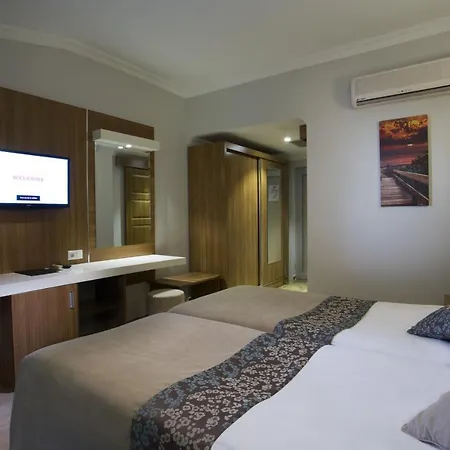 Sun Club Курортный комплекс 4*