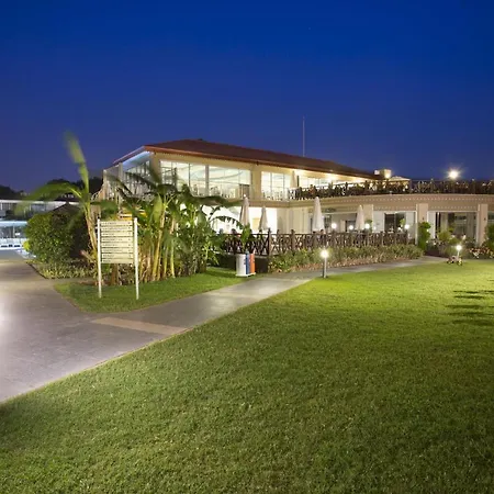 Sun Club 度假村 锡德