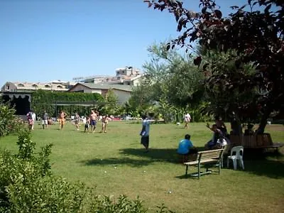 Semesteranläggning (resort) Sun Club Side